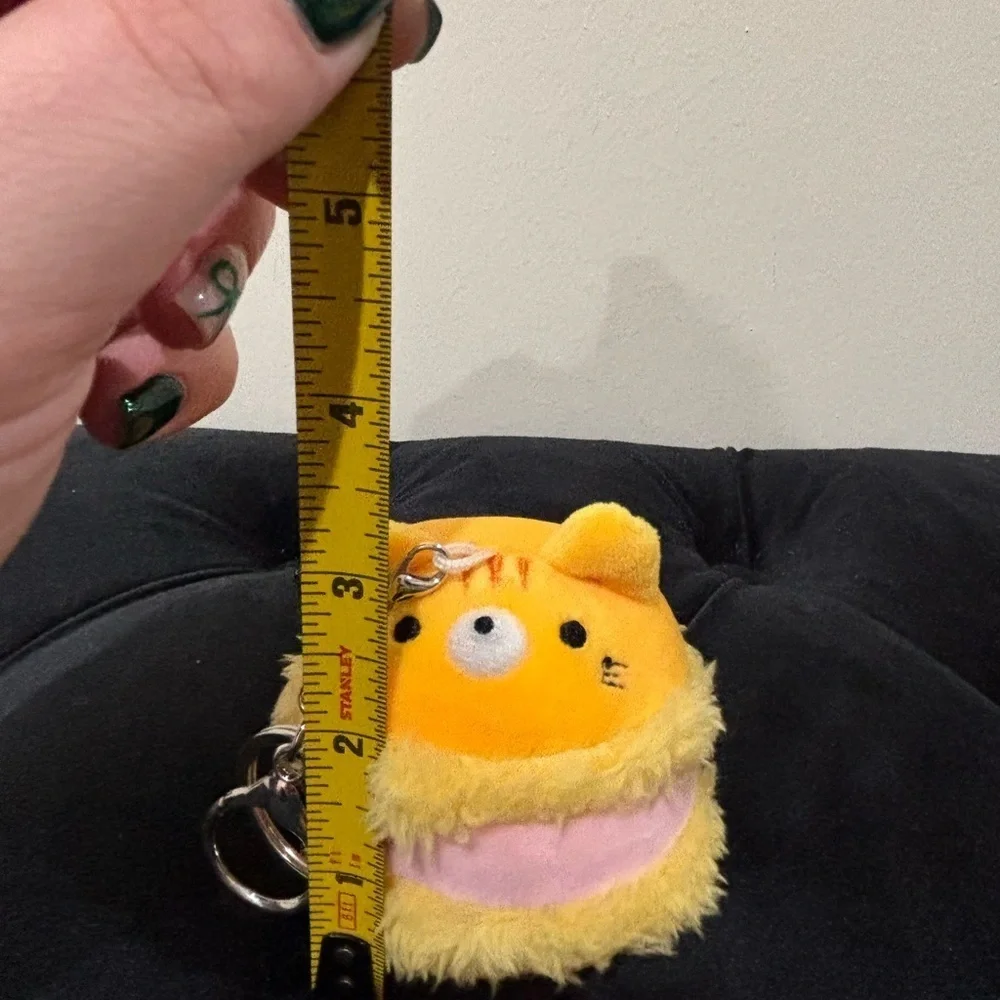 Plush Yellow Macaroon Cat Keychain